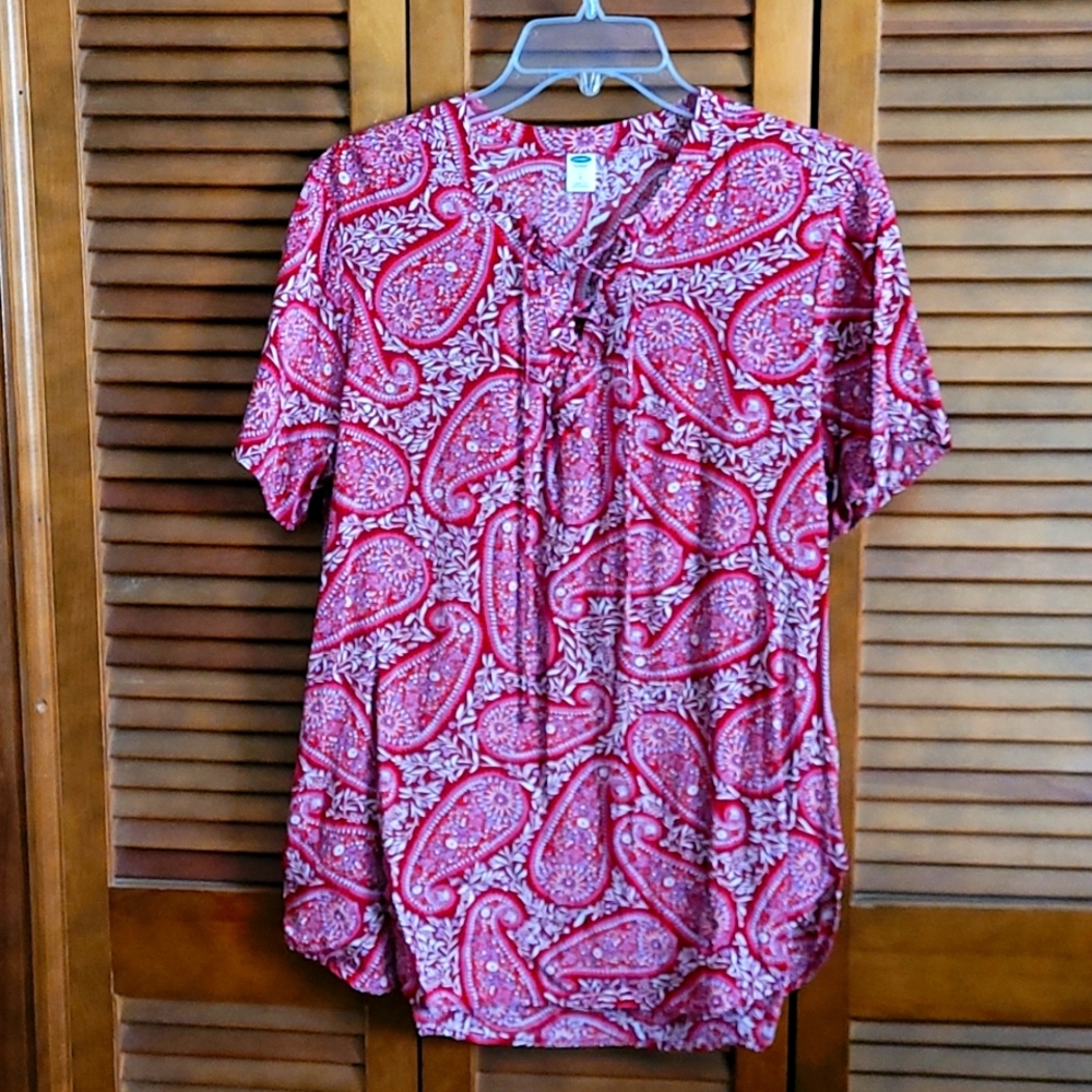 Ladies Large top by Old Navy